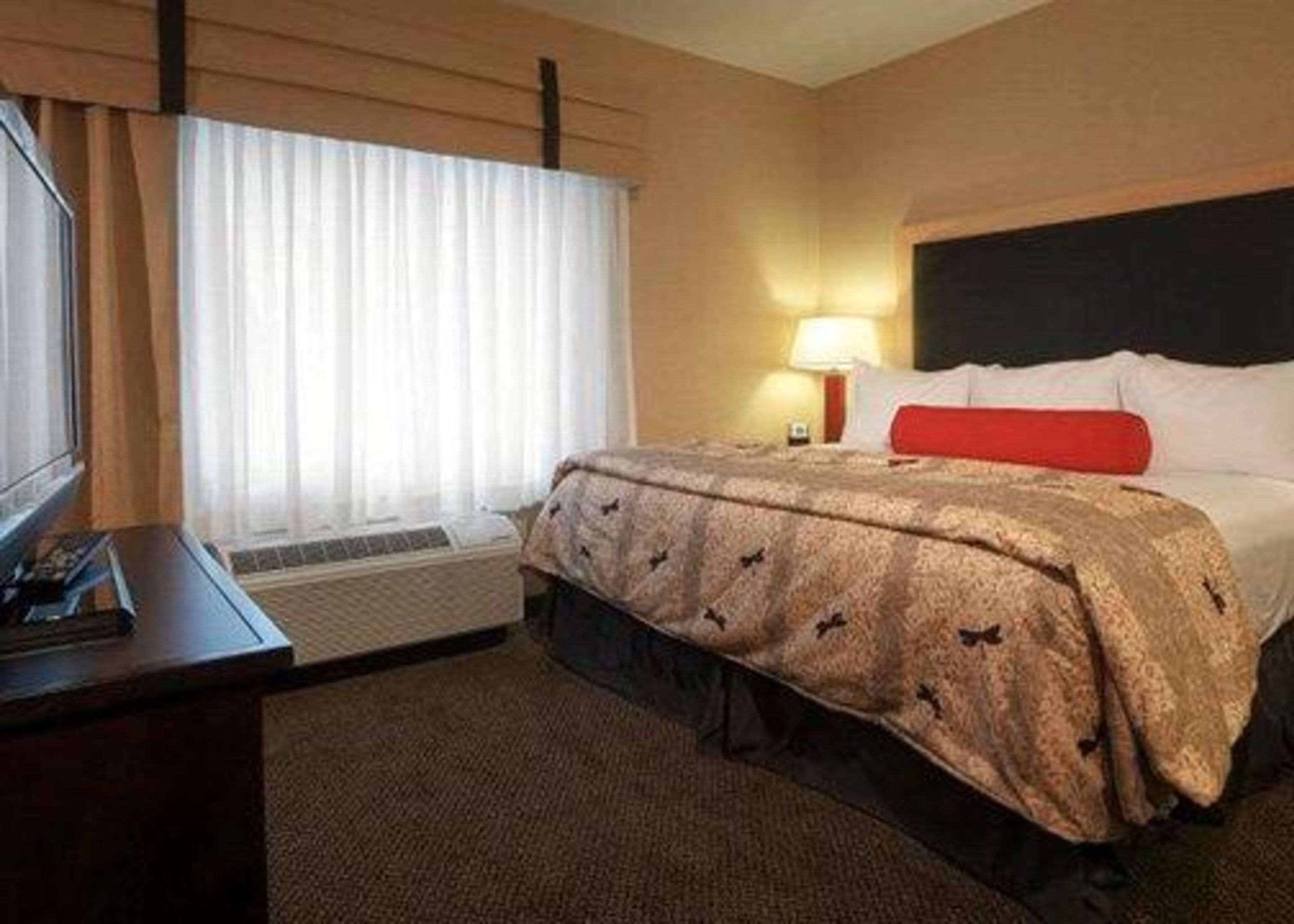Cambria Hotel Columbus - Polaris Екстериор снимка