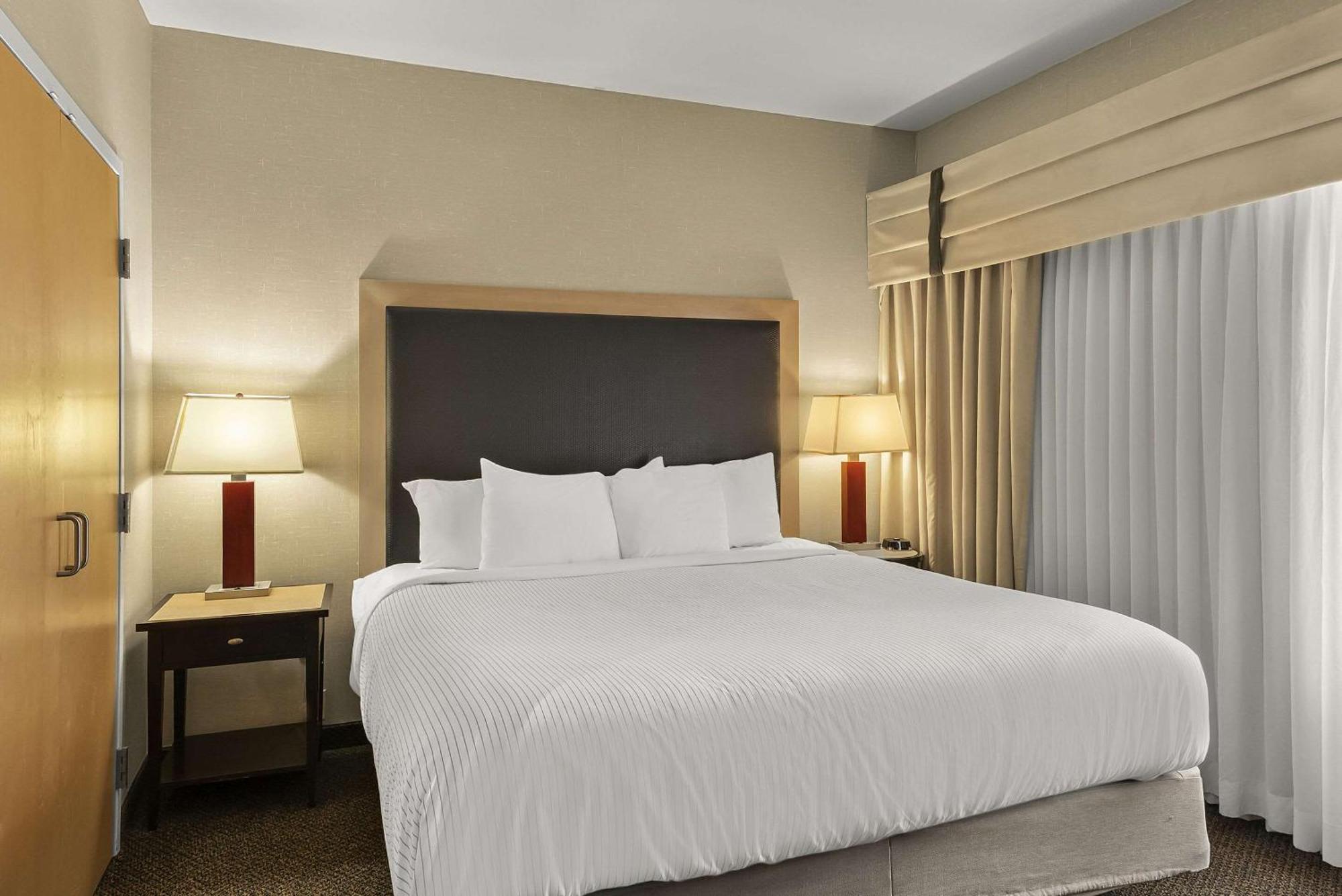 Cambria Hotel Columbus - Polaris Екстериор снимка