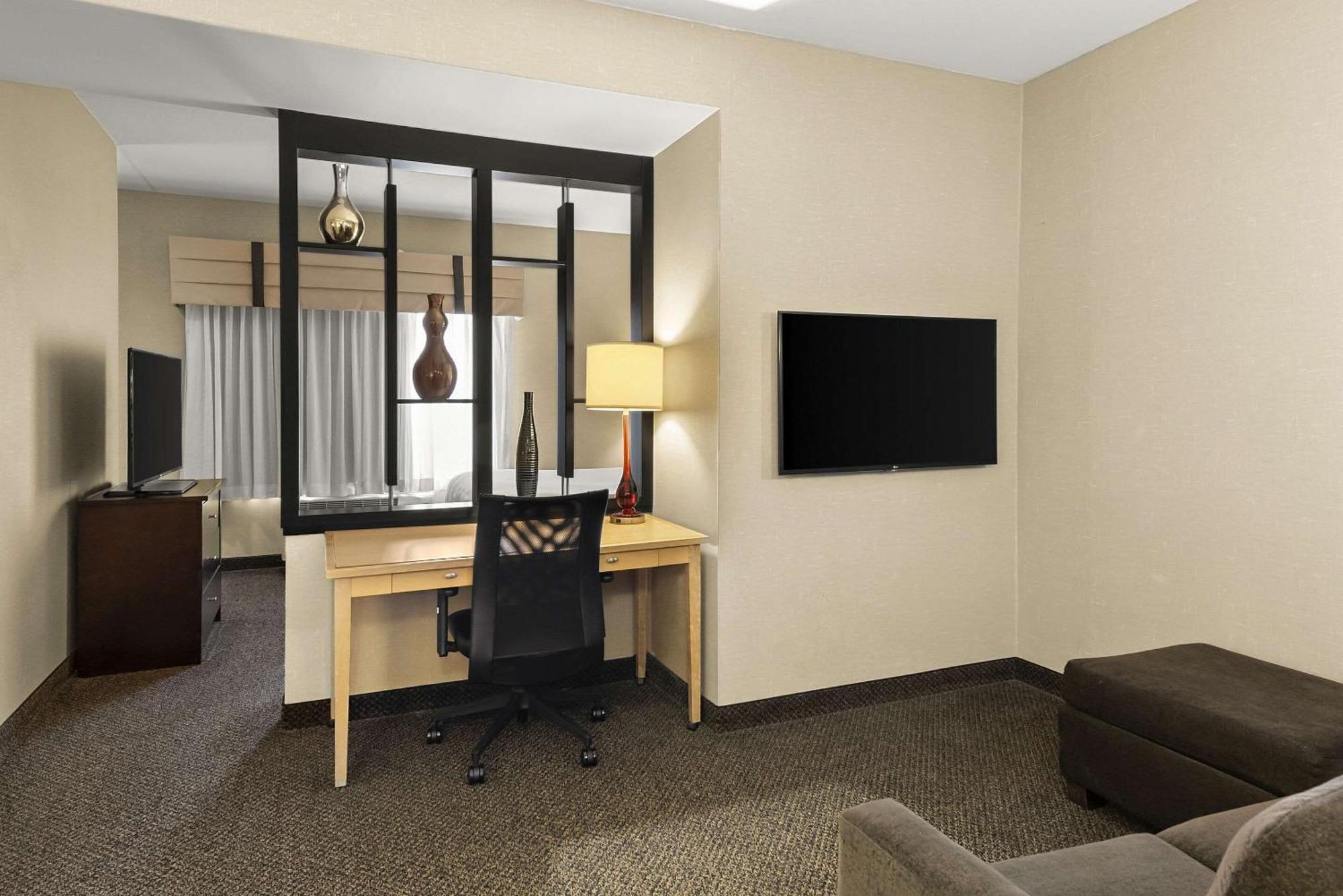 Cambria Hotel Columbus - Polaris Екстериор снимка