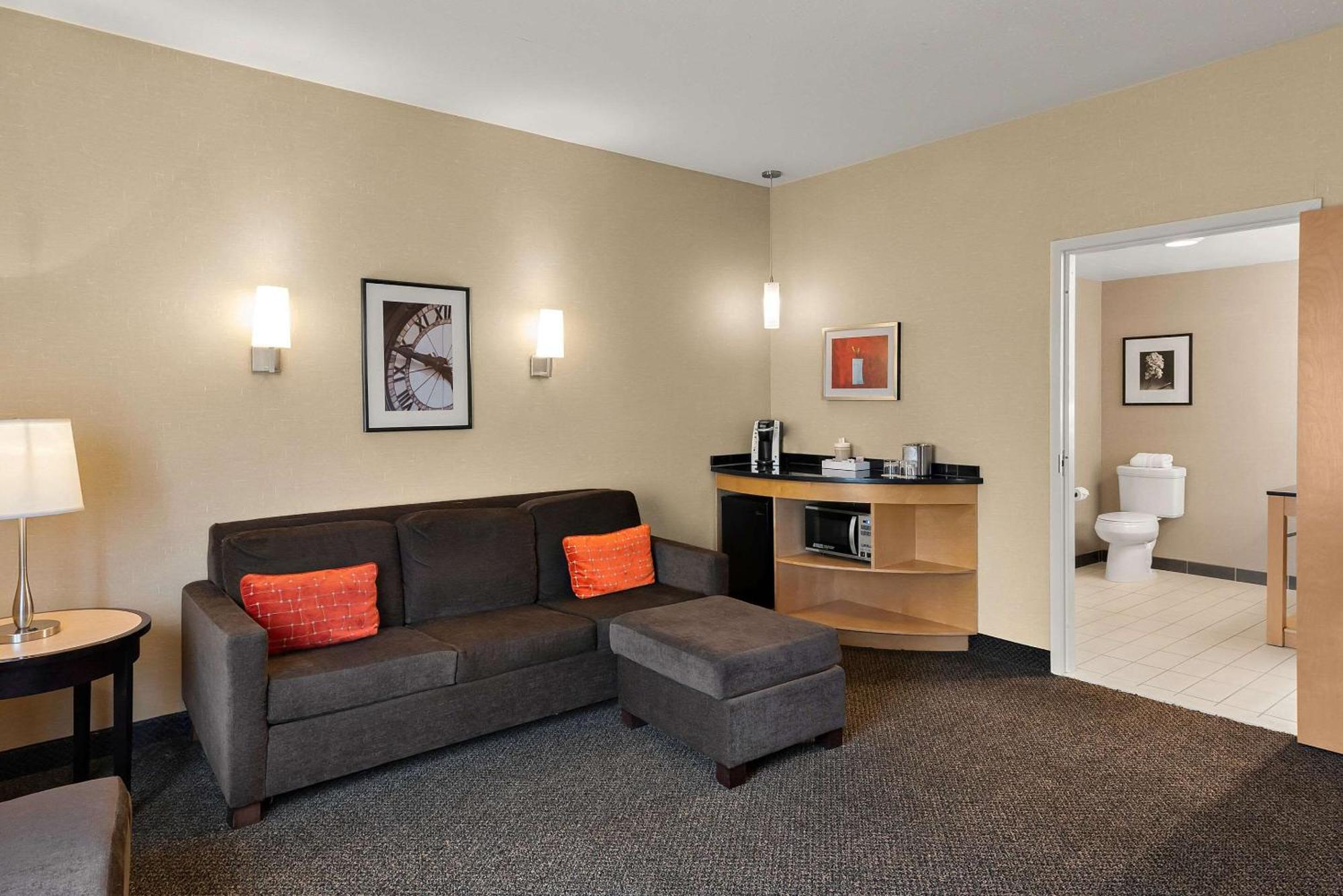 Cambria Hotel Columbus - Polaris Екстериор снимка