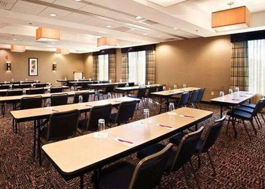 Cambria Hotel Columbus - Polaris Съоръжения снимка