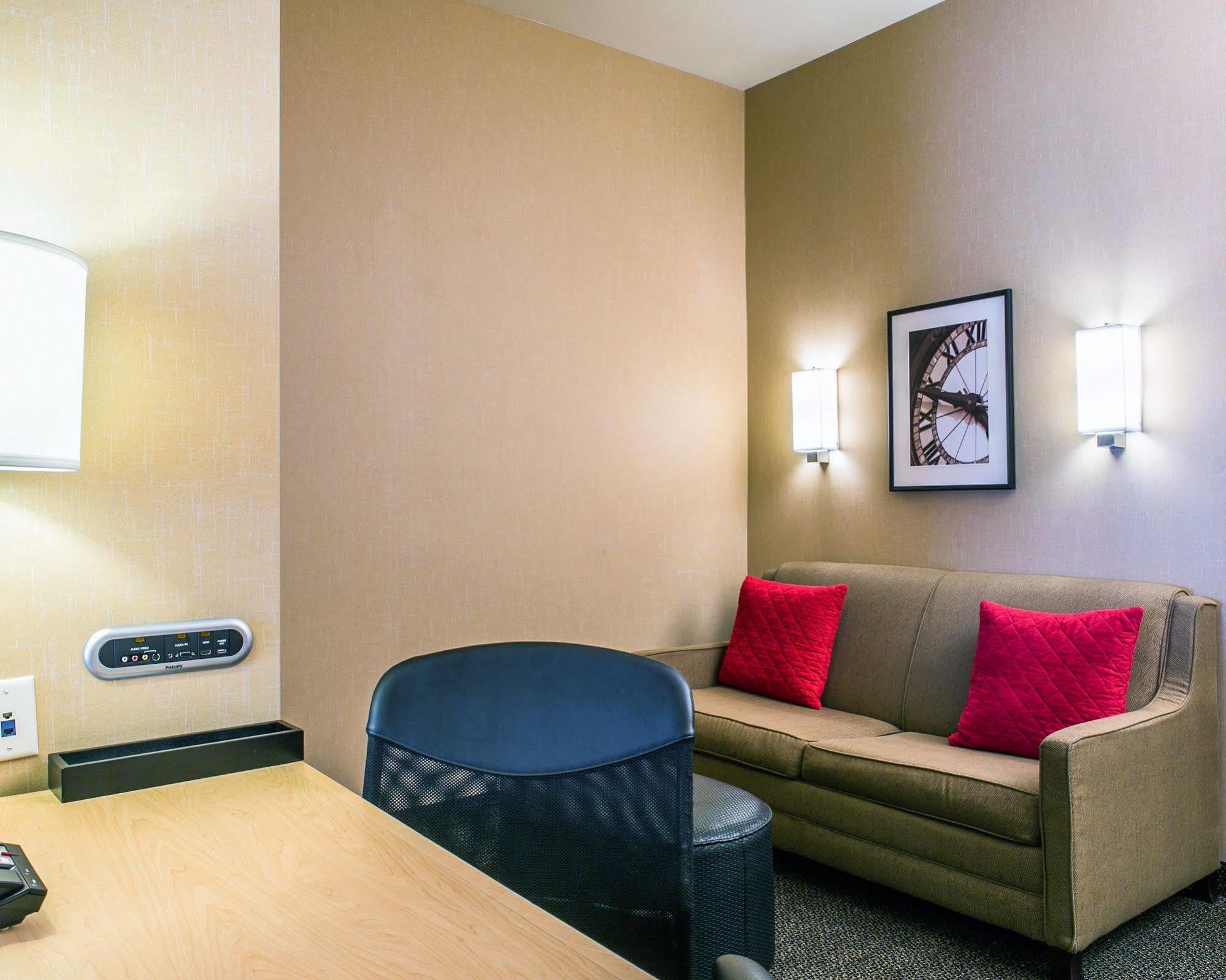 Cambria Hotel Columbus - Polaris Екстериор снимка