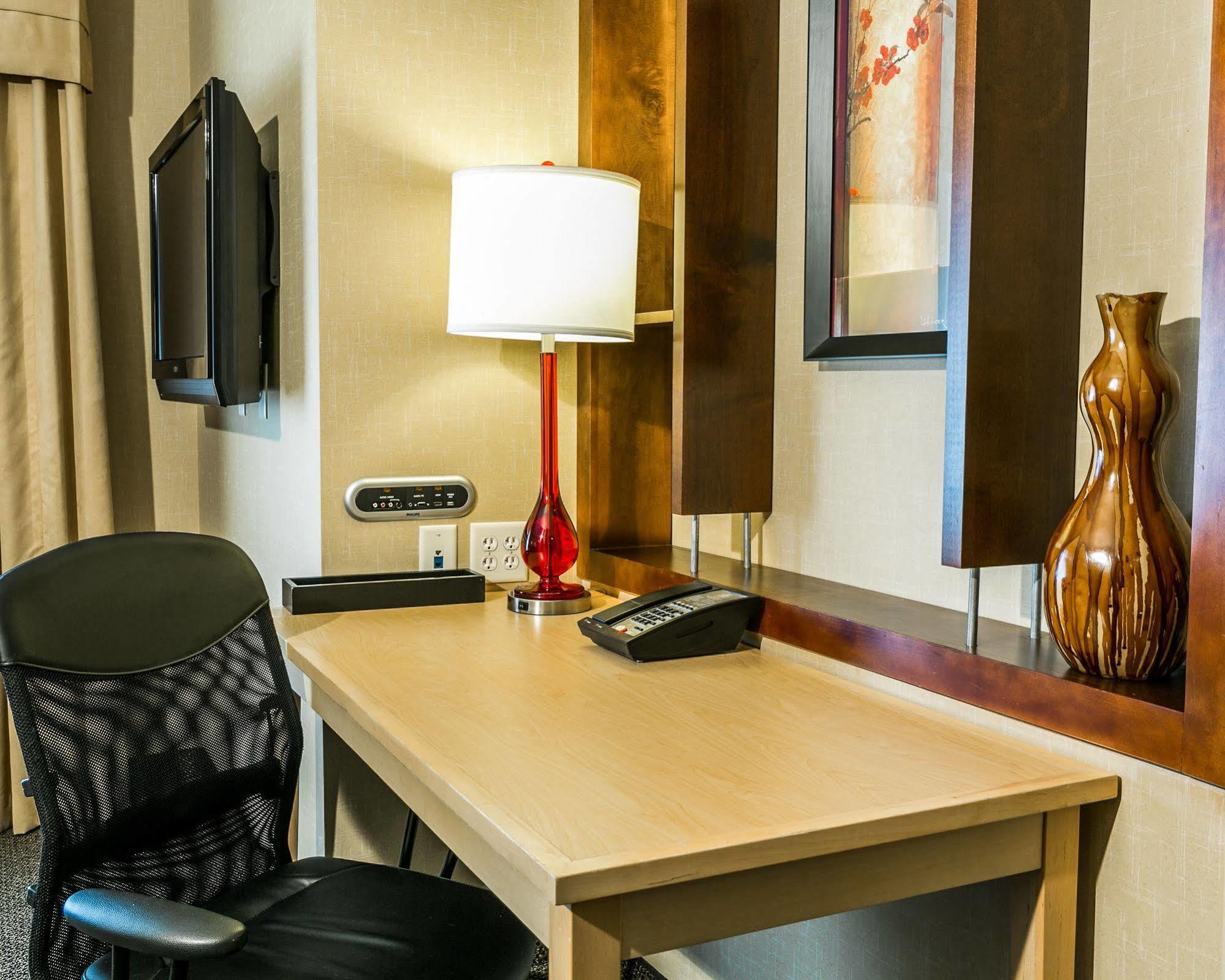 Cambria Hotel Columbus - Polaris Екстериор снимка
