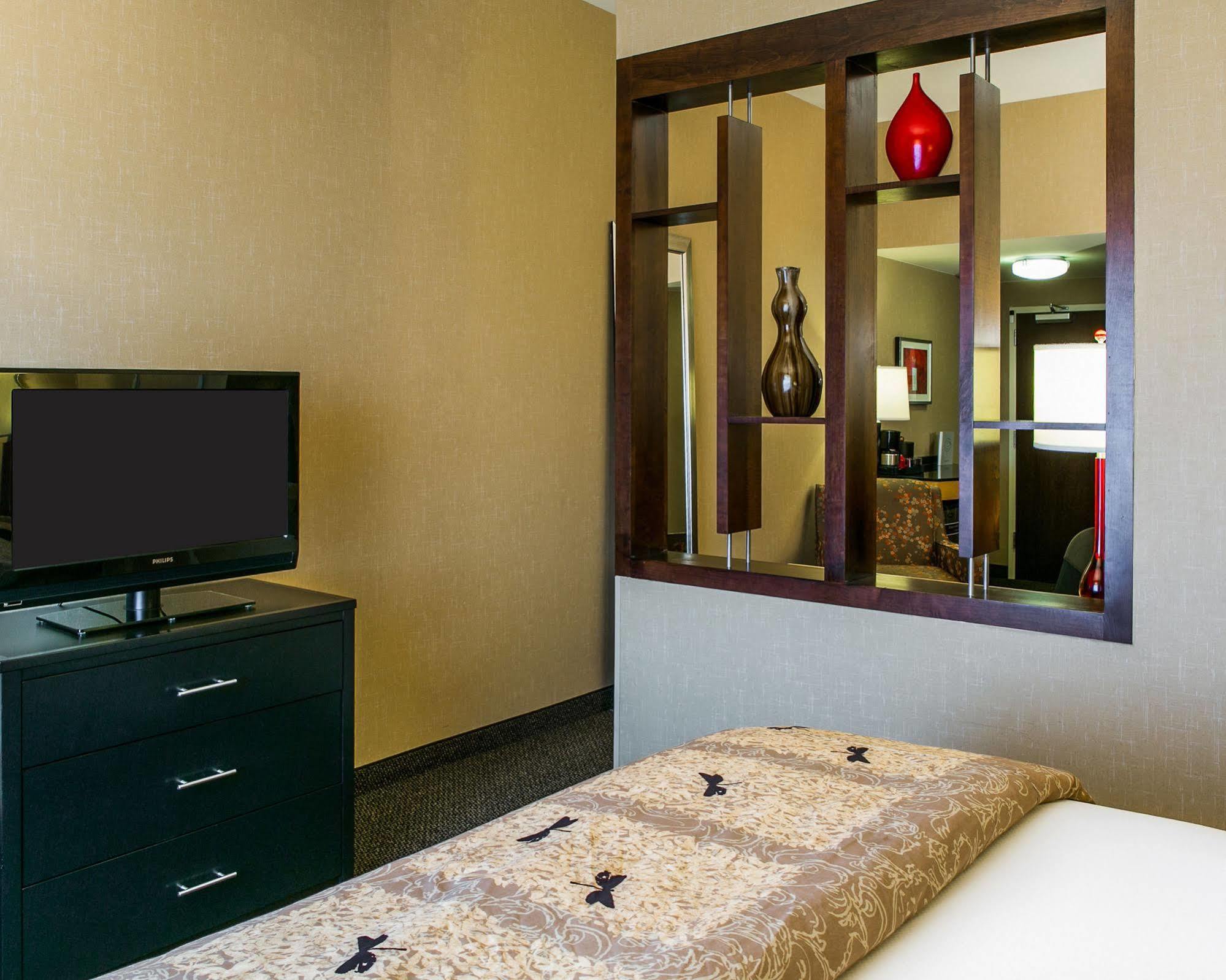 Cambria Hotel Columbus - Polaris Екстериор снимка